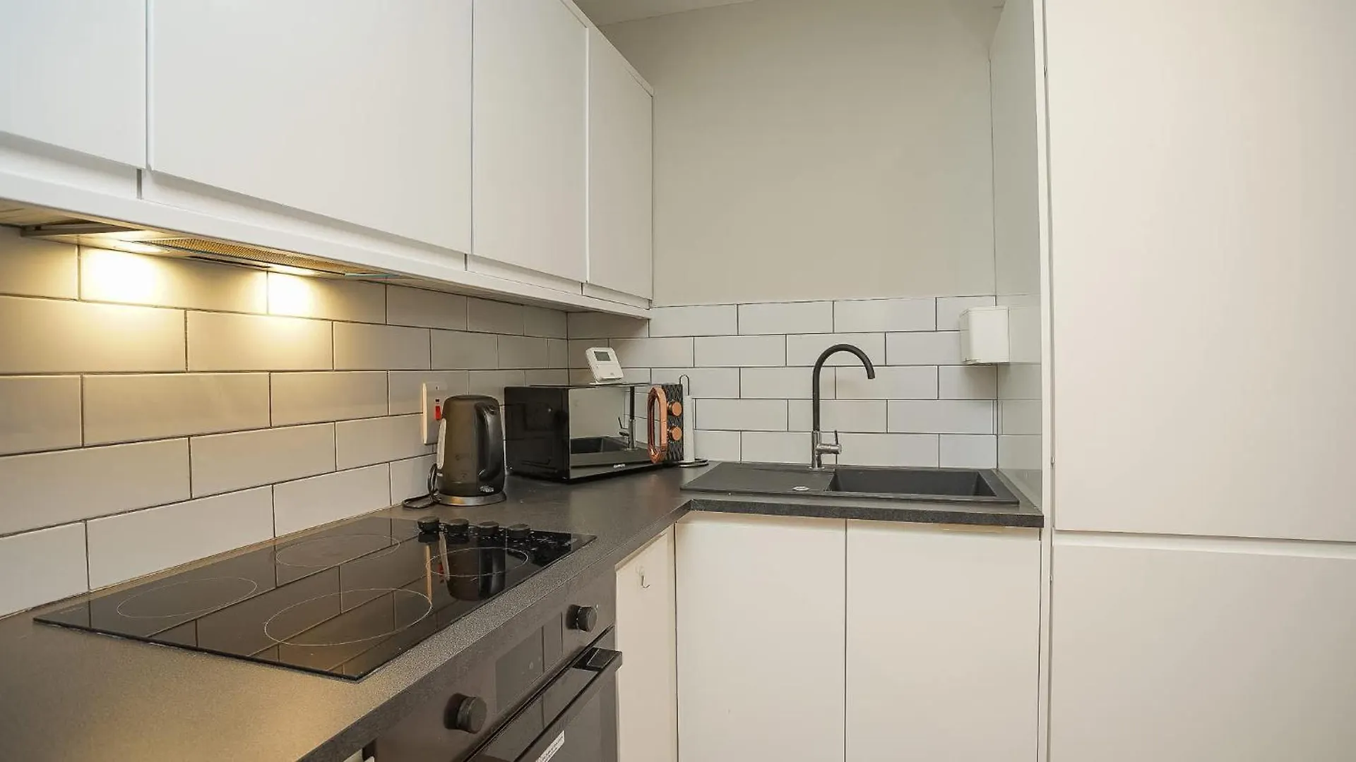 1 Bedroom Apartment With Bath 벨파스트 영국